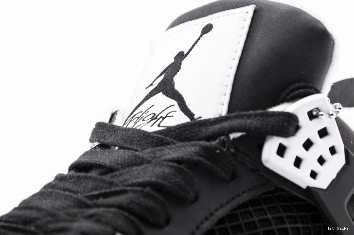 Fear 626969-030 Retro 4  Pack Jordan 1125